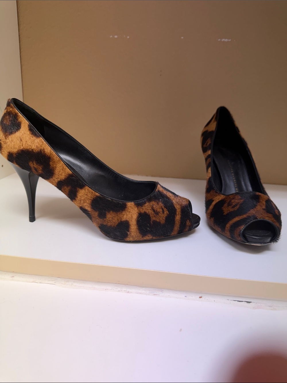 Giuseppe Zanotti Leopard Peep-Toe Pumps in Tan & Black